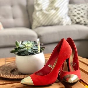 Coral Massimo Heels with gold toe